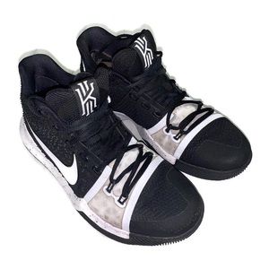 ❌SOLD❌ Nike Kyrie 3 TB “Tuxedo” sz 7